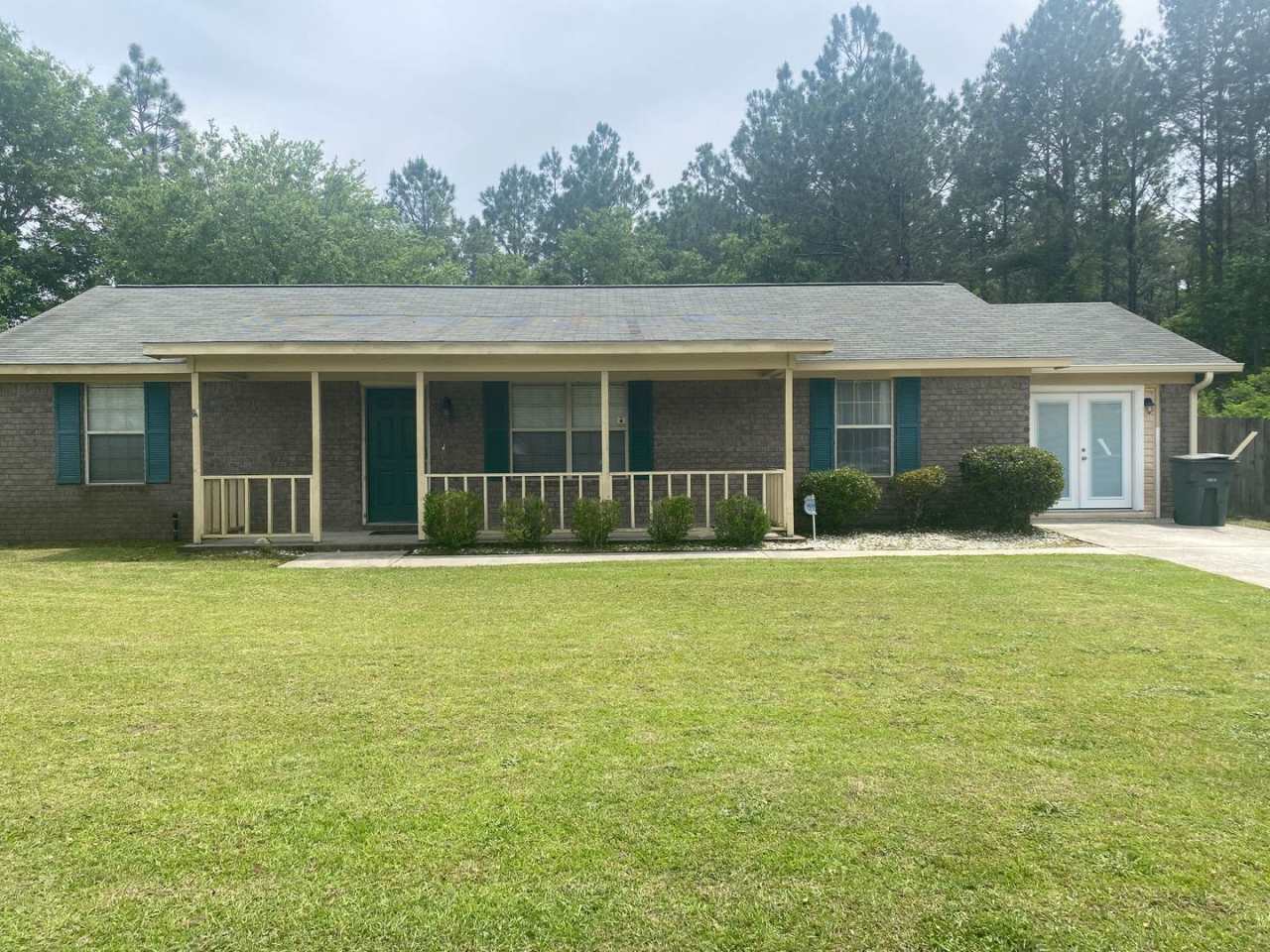 3 bed plus bonus room!