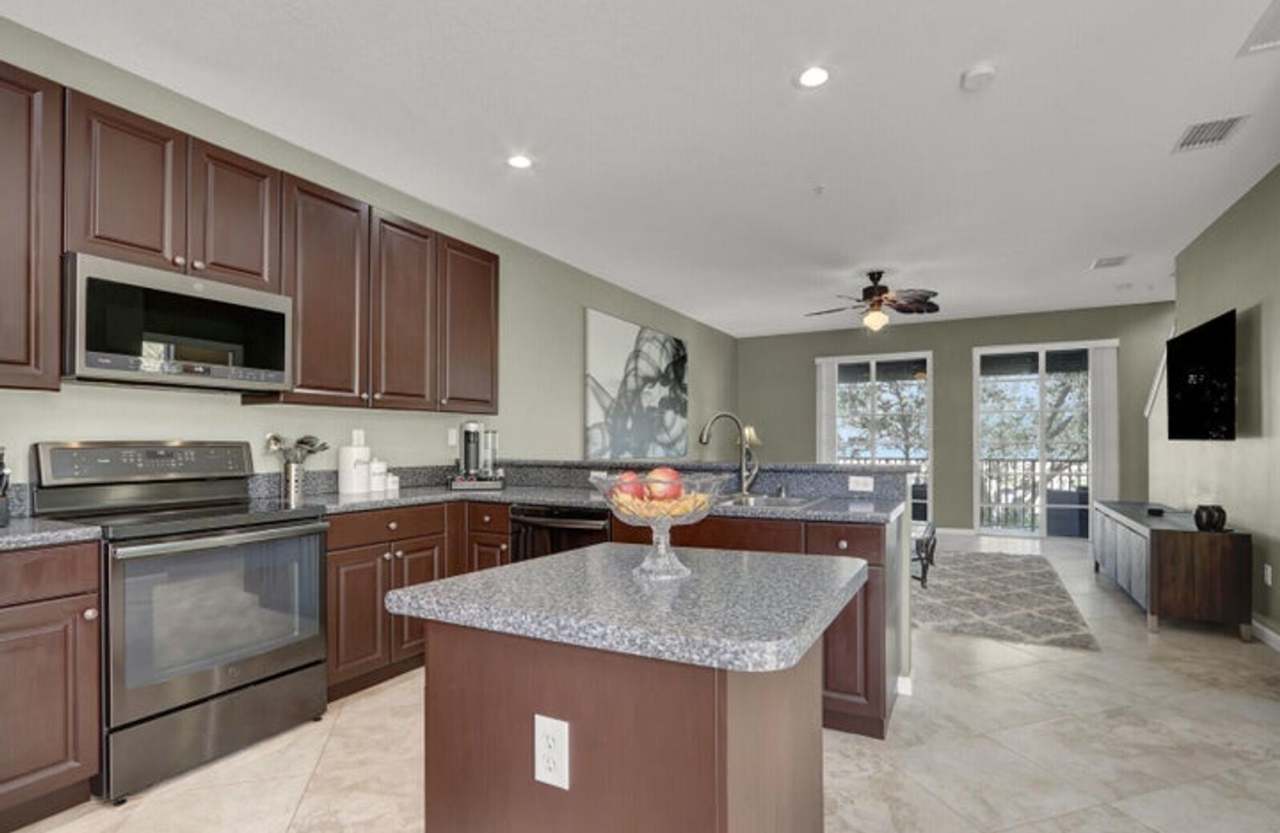 136 Regions Way, Jupiter, FL 33458