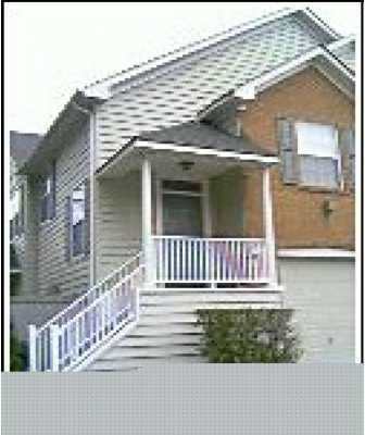 MOVE-IN READY CORNER UNIT IN CRESCENT CONDOS