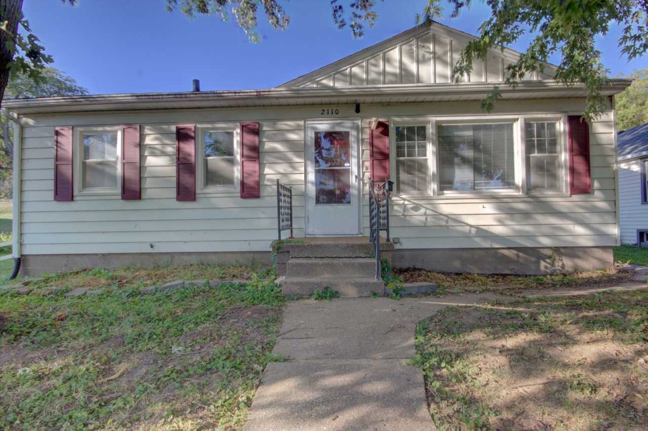 3 Bed Bettendorf Home