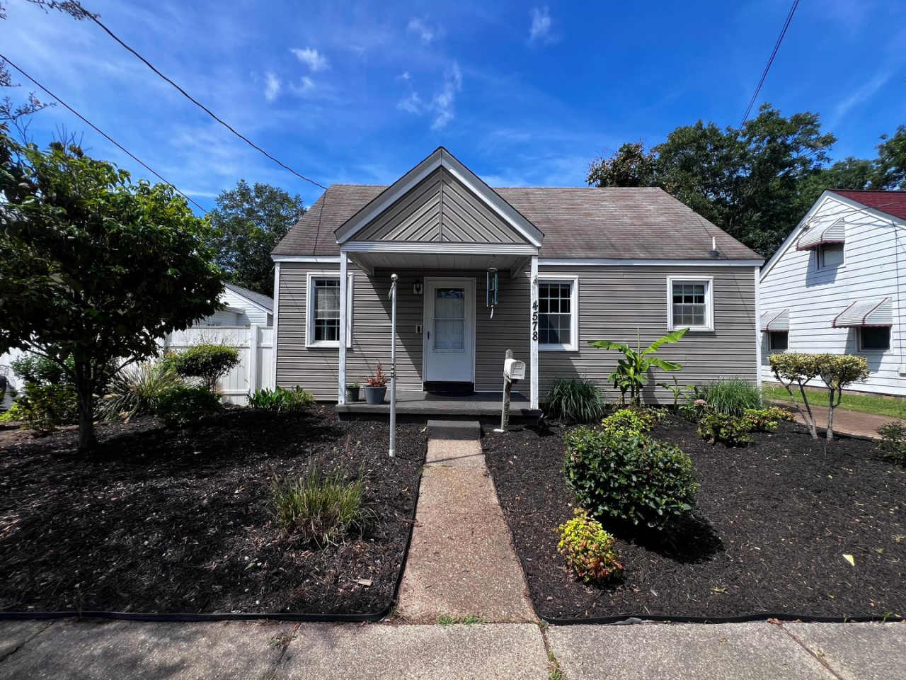 Adorable Cape Cod in Norfolks Norview Heights