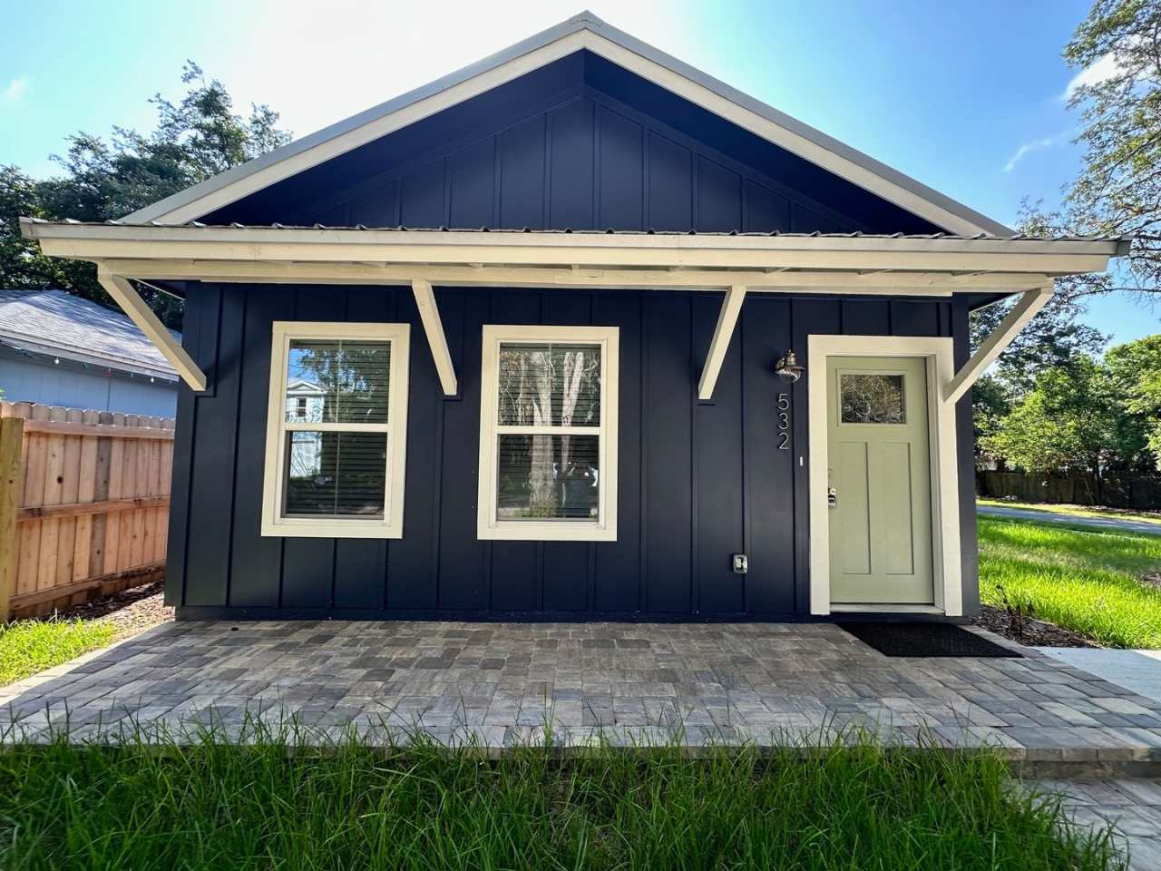 Gorgeous New Home! Close to Historic District and Beach