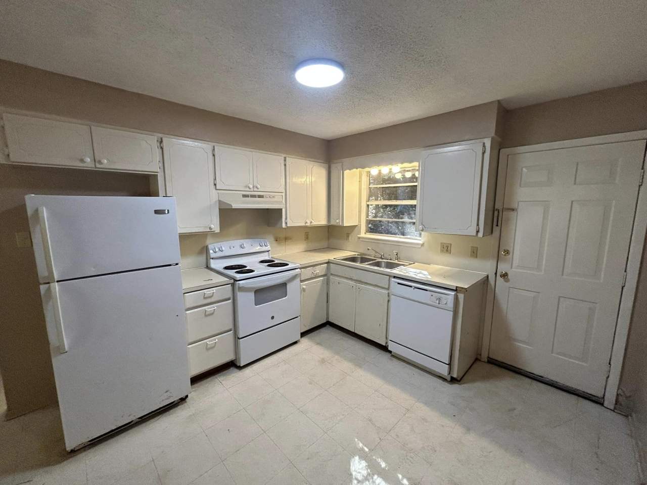 920 Shady Wood Lane - 1