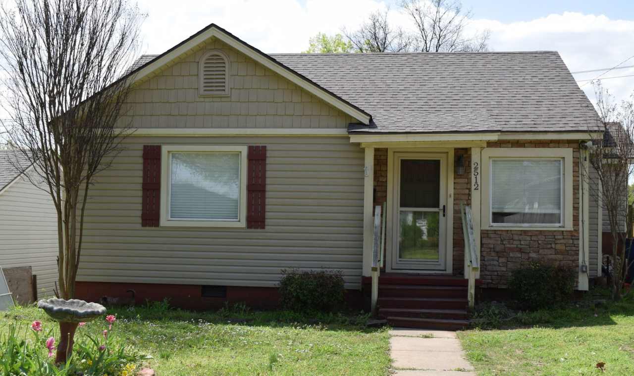 Charming 3 Bed 2 Bath Park Hill Home