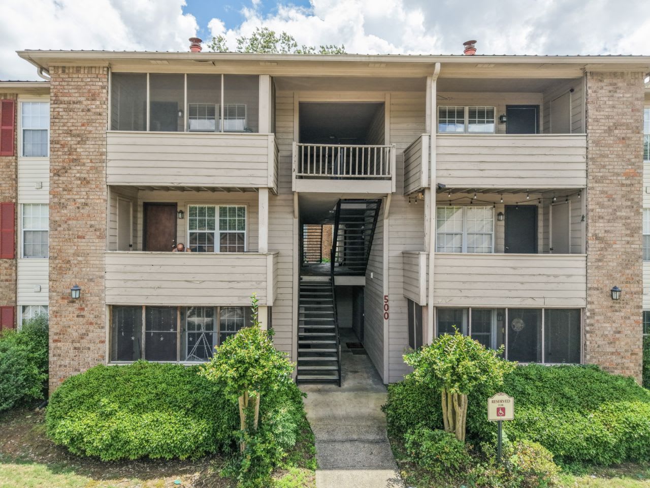 505 Patton Chapel Way