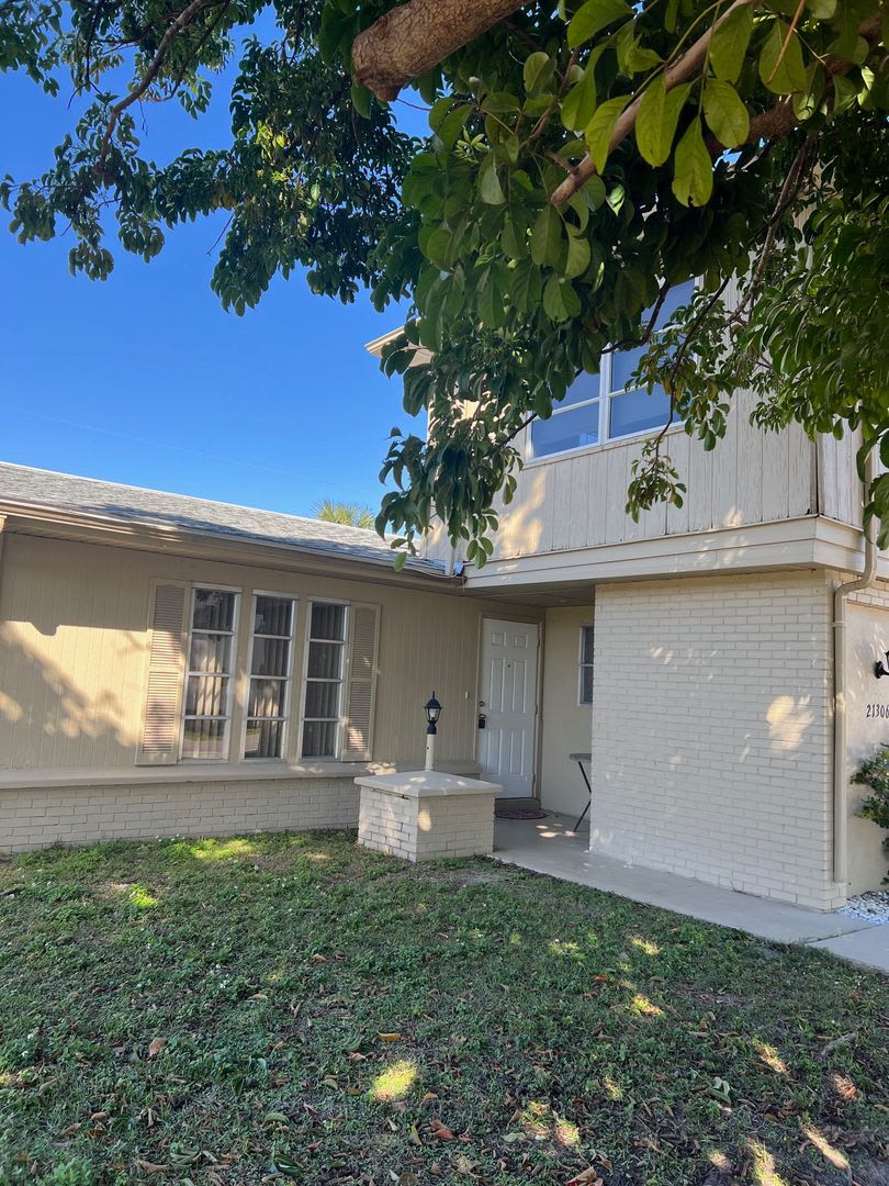 Great Location in the center of Port Charlotte