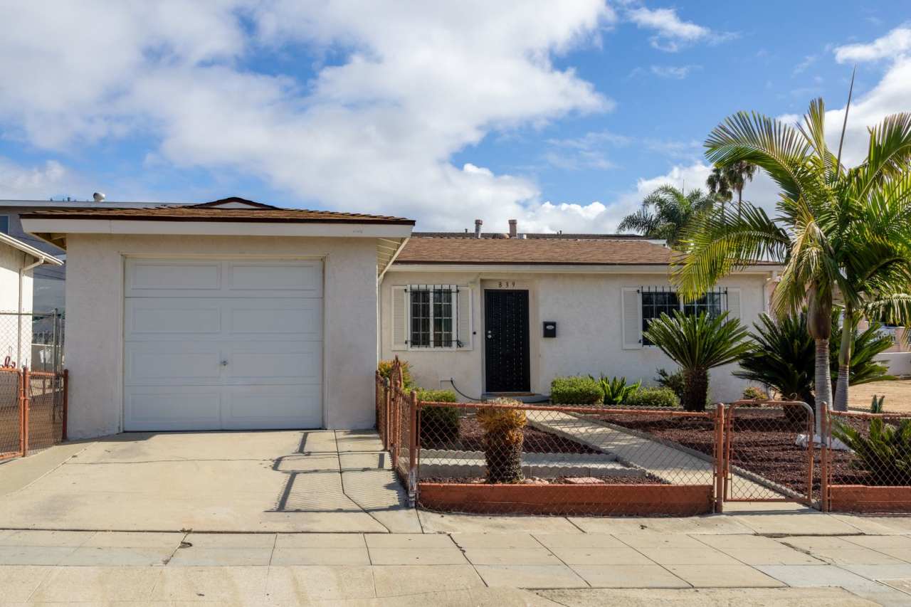 Beautiful Single Story Family Home Centrally Located Minutes From Downtown San Diego