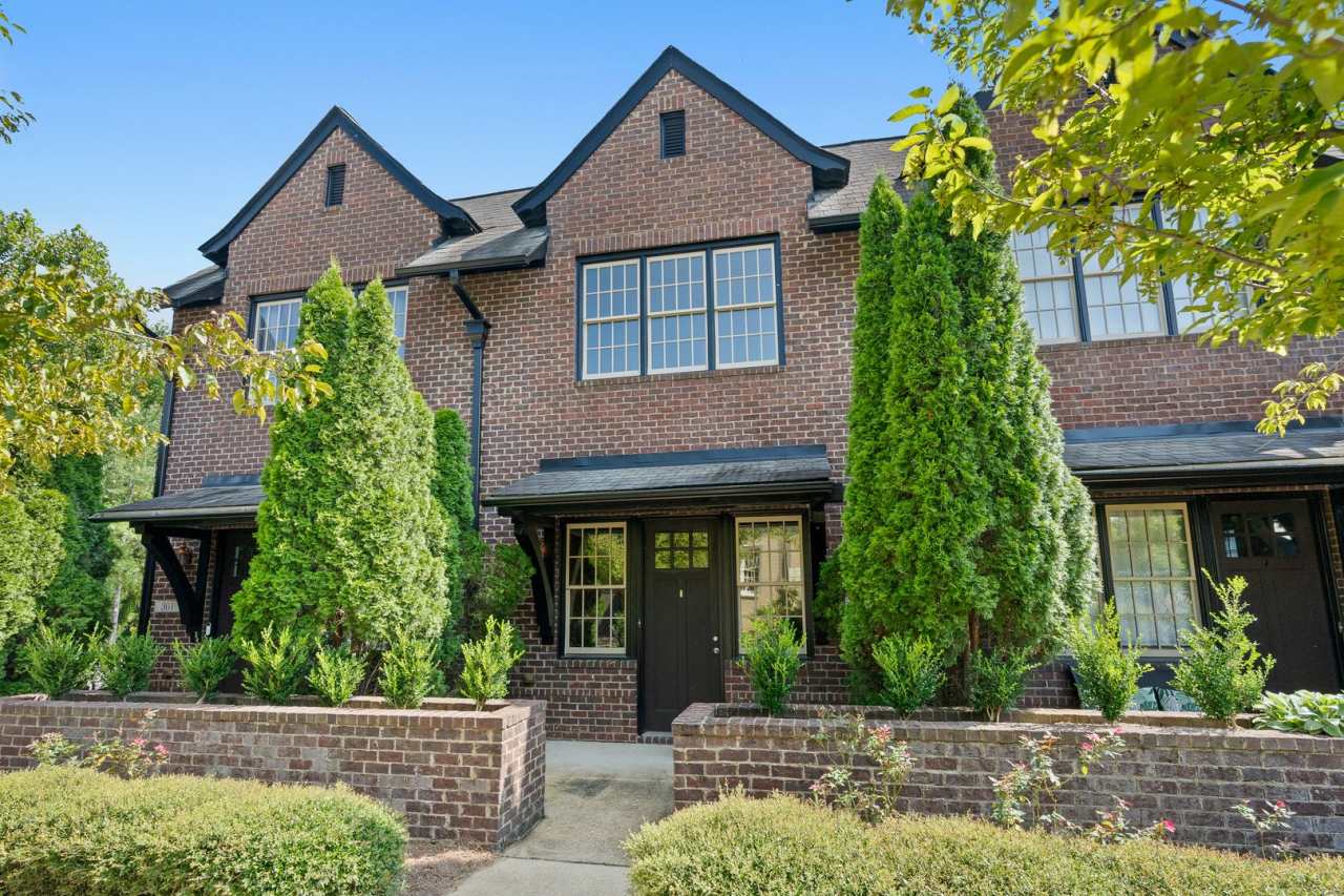 302 Barristers Ct. (Oak Mountain/ North Shelby)