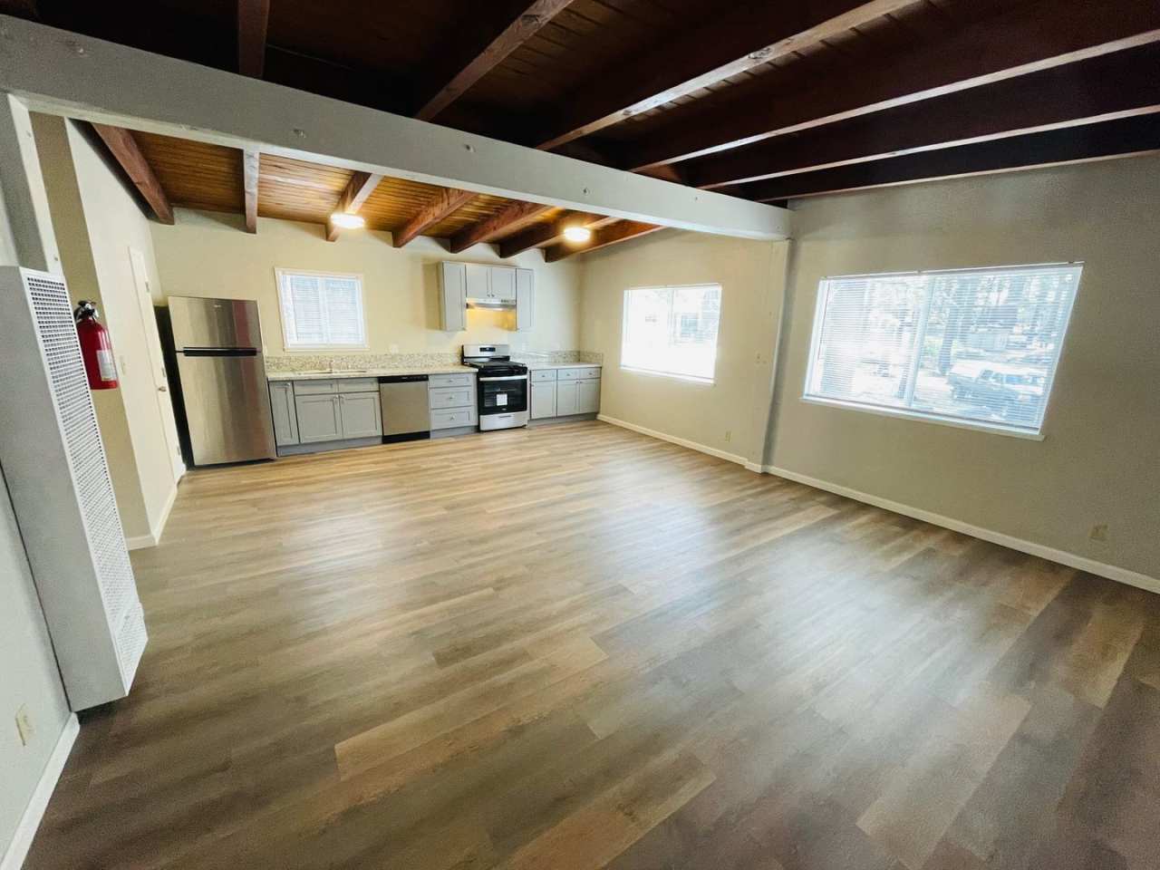 2 bed 1 bath unit for rent in South Lake Tahoe