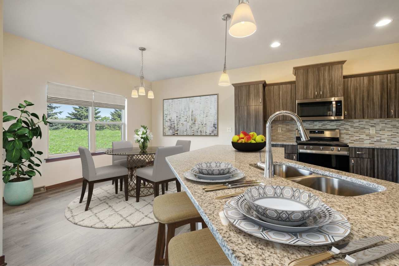 3 Bedroom / 2.5 Bathroom / Townhome