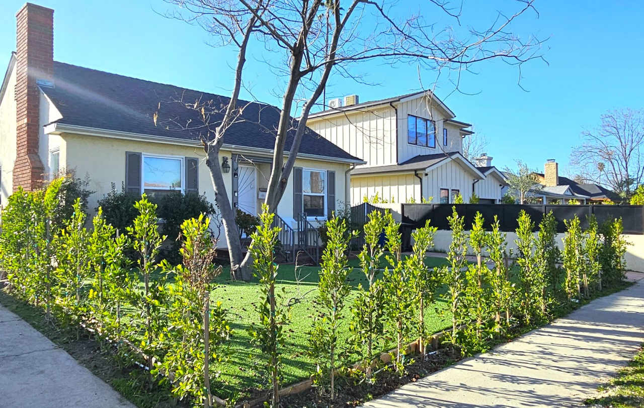 Gorgeous, 3 Bedrooms, 2 Baths House in Fantastic South of the Blvd. prime Encino Area.
