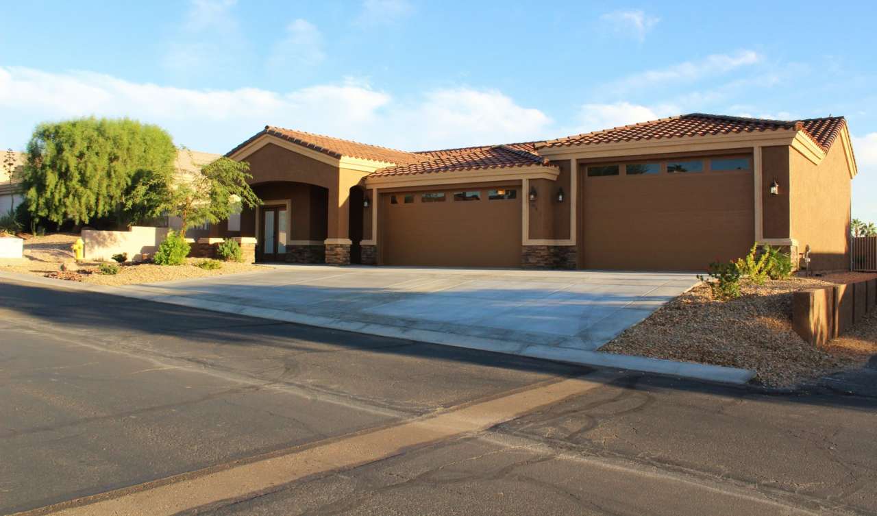 Available 2026 Winter Pool Spa Golf Course Home