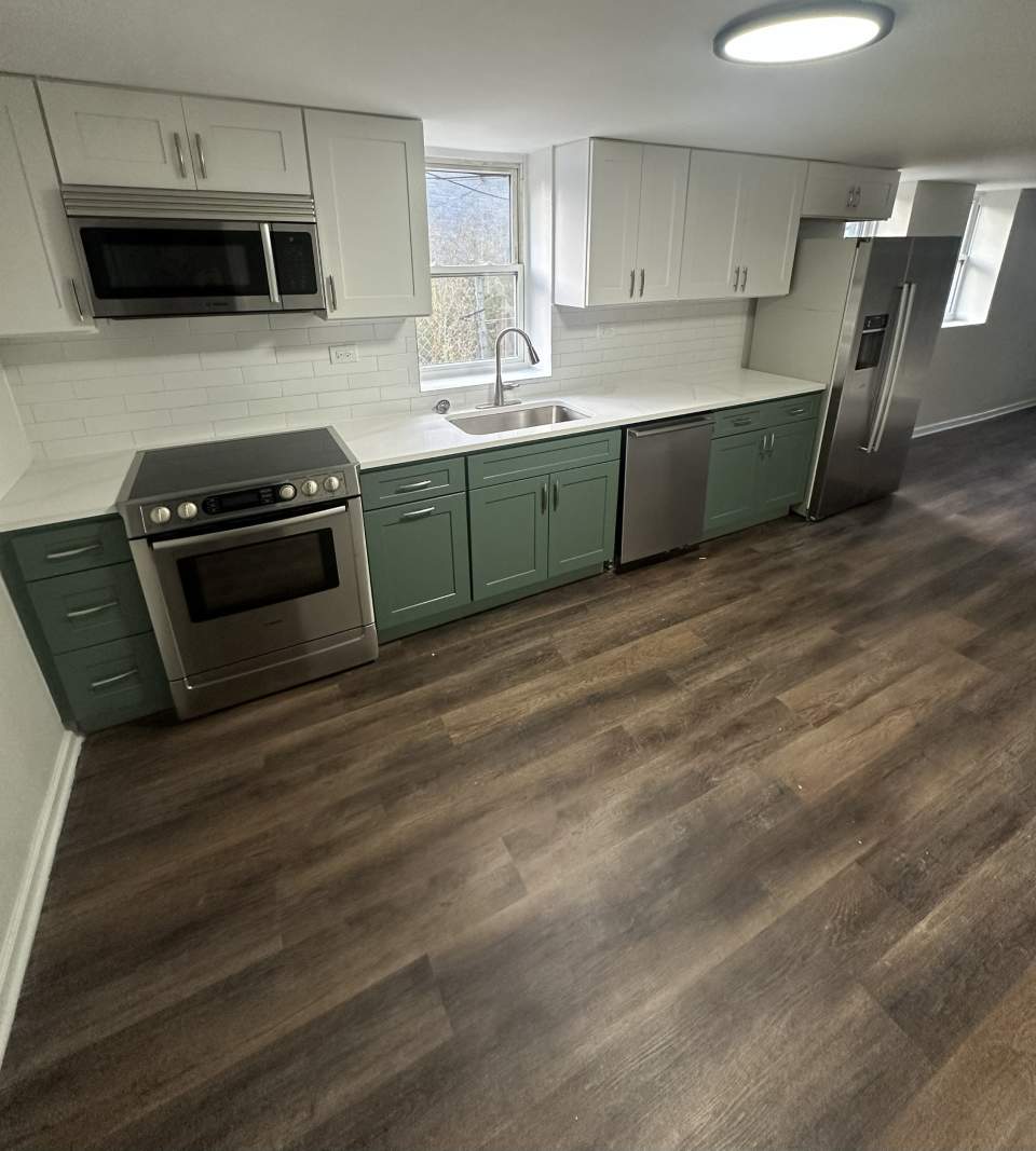 2059 North Bingham Street - Garden