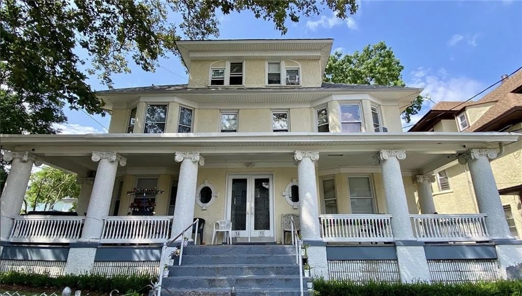 31-35 Norwood Avenue