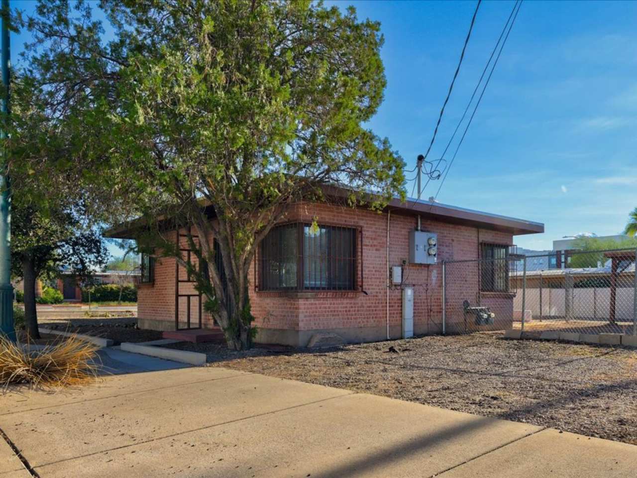 2 Bedroom 1 Bathroom