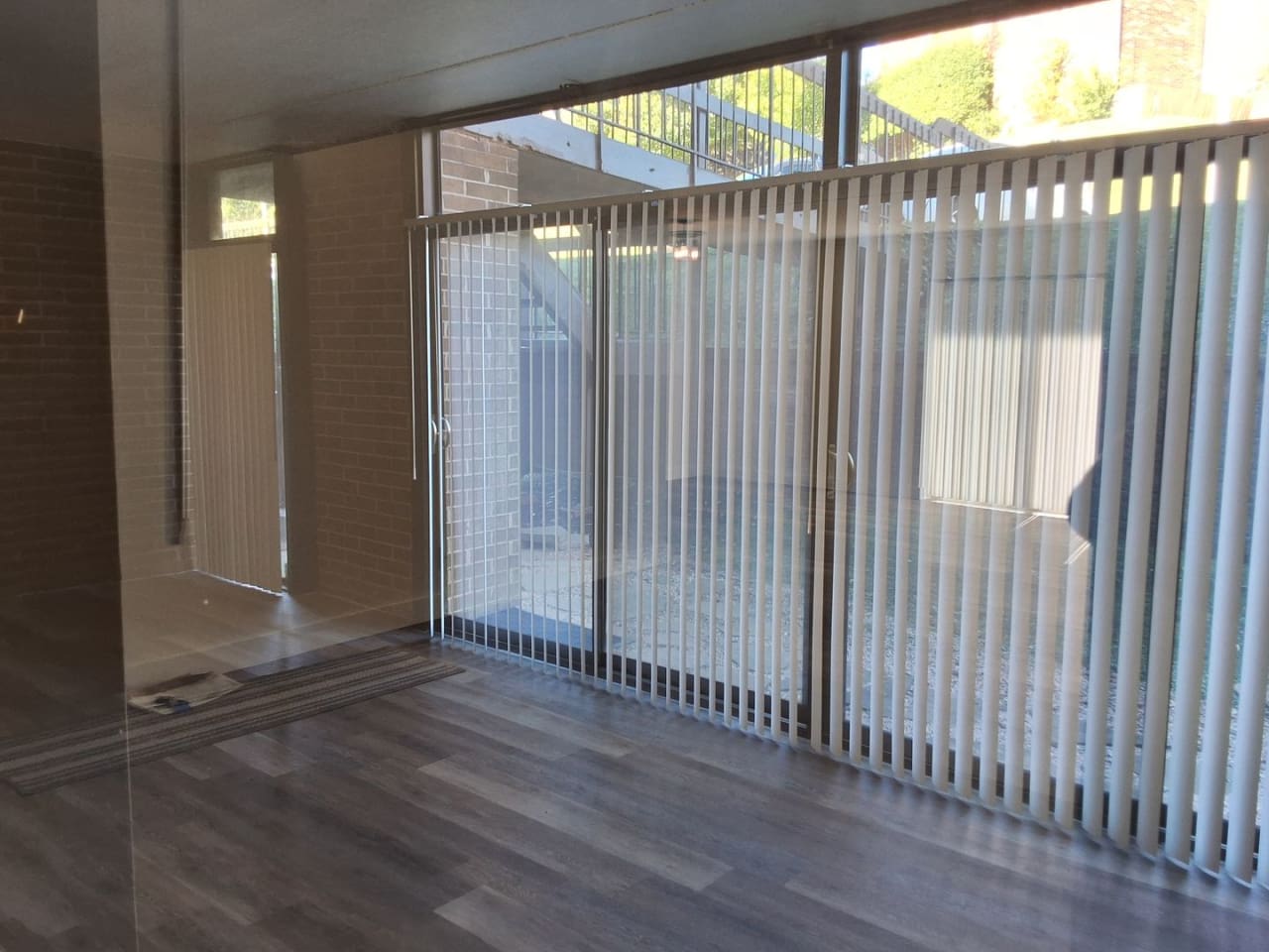 Knoxville 37923 - 2 bed 2 bath condo - call Sharon Arnwine 865-313-7215