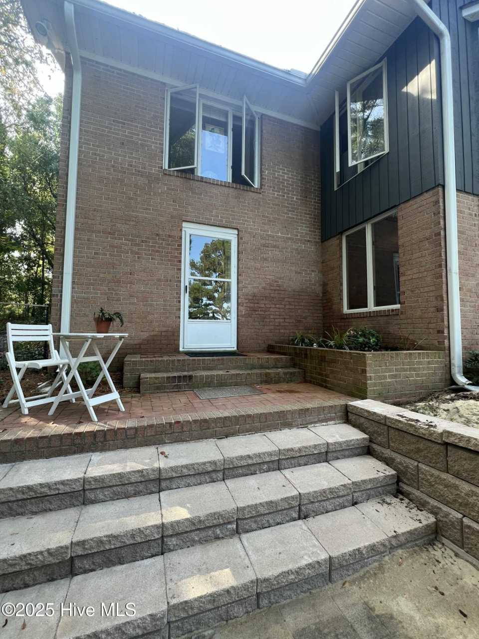 104 Rolling Hill Court unit: Apt 1