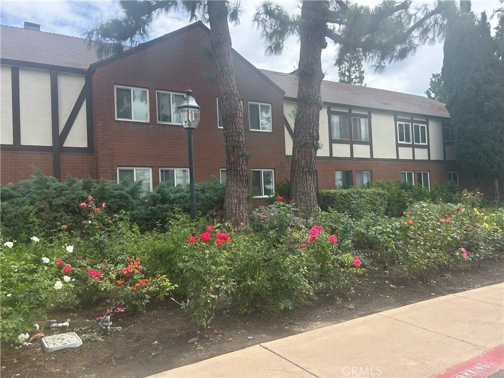 15500 Williams Street