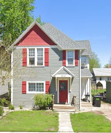 910 West 8th Street - 2