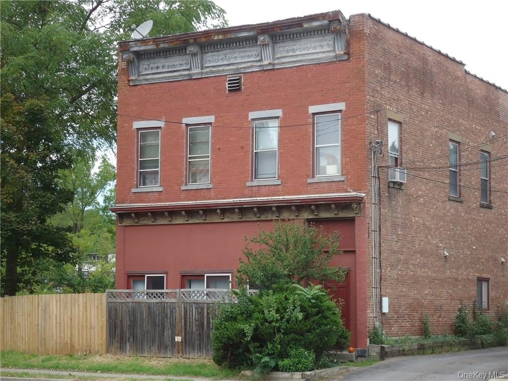 165 Ulster Avenue unit: 7