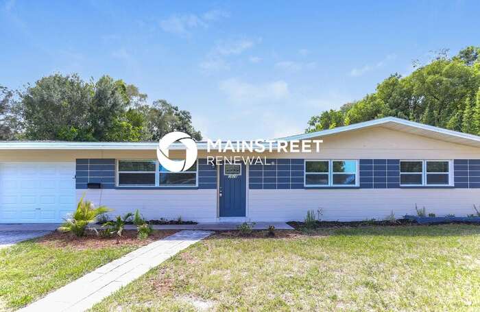 3828 Neptune Drive Southeast