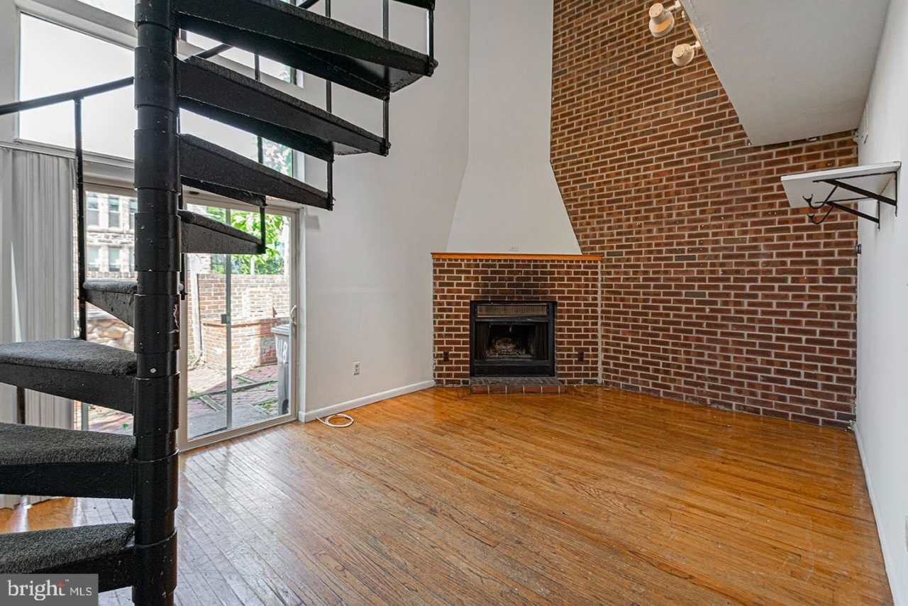 4118 BALTIMORE Avenue unit: A