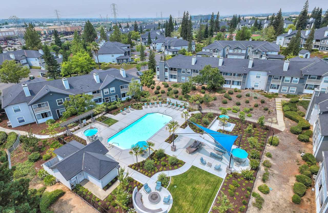 Rosemeade Apartment Homes