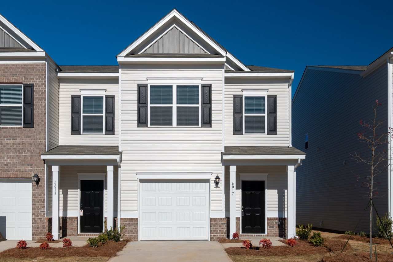 Beautiful Brand New 3 Bedroom 2.5 Bath Townhome in Hickory Glen!
