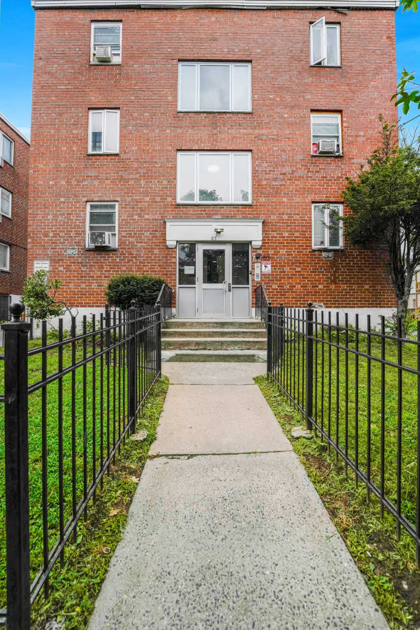 280 Collins Street unit: 411