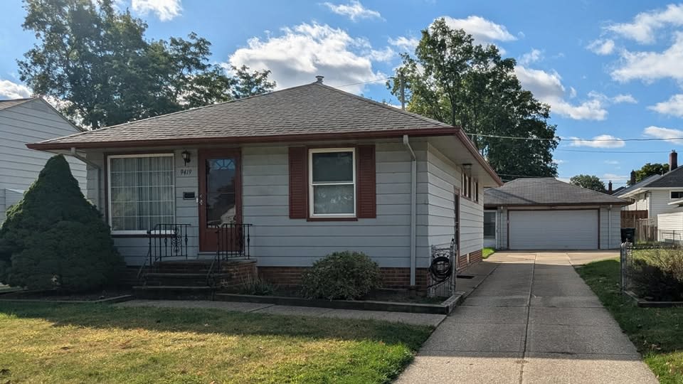 9419 Behrwald Avenue