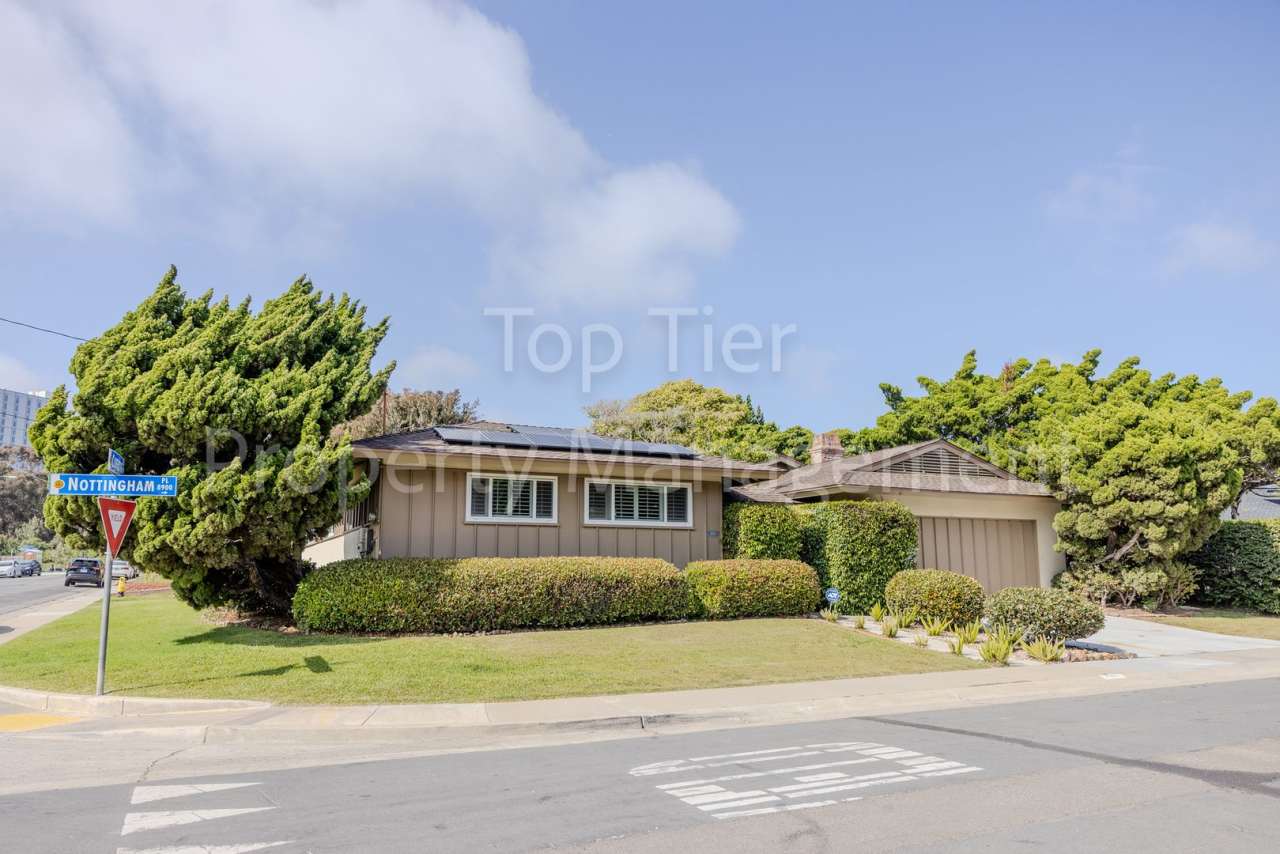 Charming Mid-Century Home | 4BR, 3BA | 2,424 Sq Ft | 8,400 Sq Ft Lot | Prime La Jolla Location**$7495**