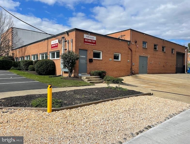 31-35 SHERIDAN Street NW unit: 31