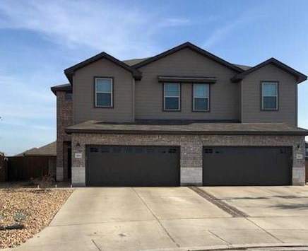 Beautiful 3 Bedroom Duplex Located in New Braunfels, Texas!