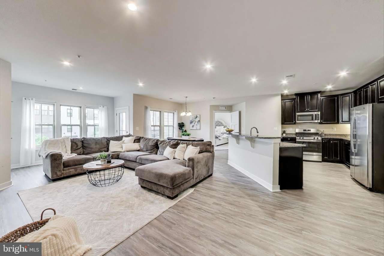 10020 RUFFIAN Way unit: E