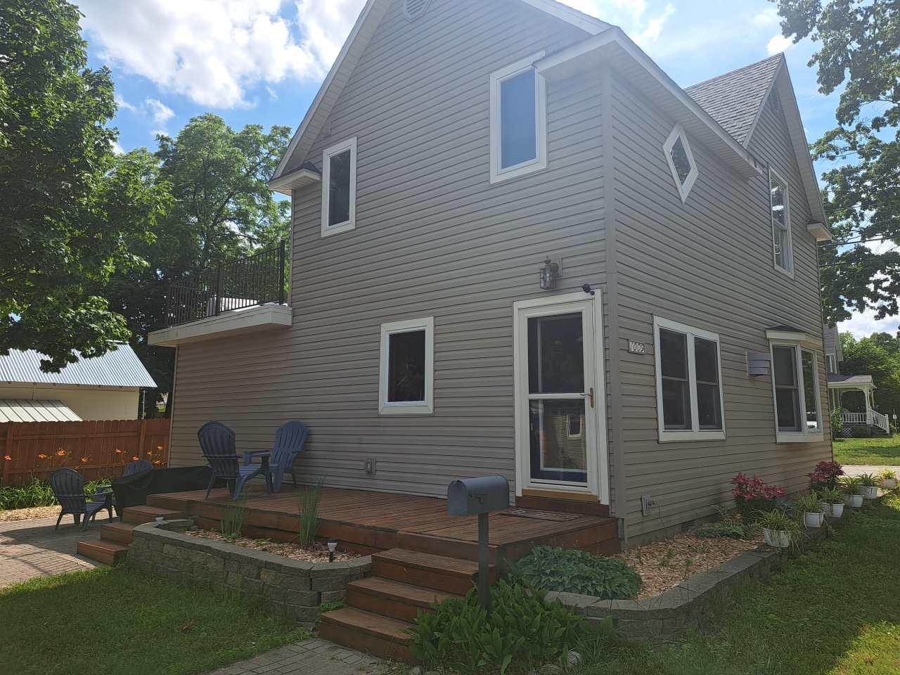 1009 Randolph Street