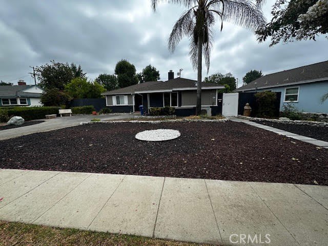 8006 N Limerick Avenue