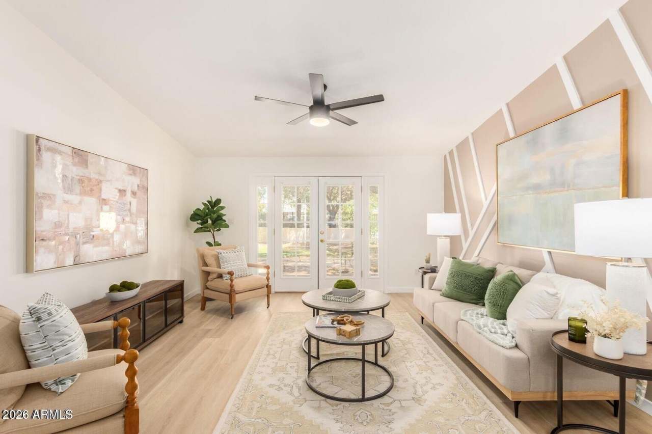 3505 E CAMPBELL Avenue unit: 17