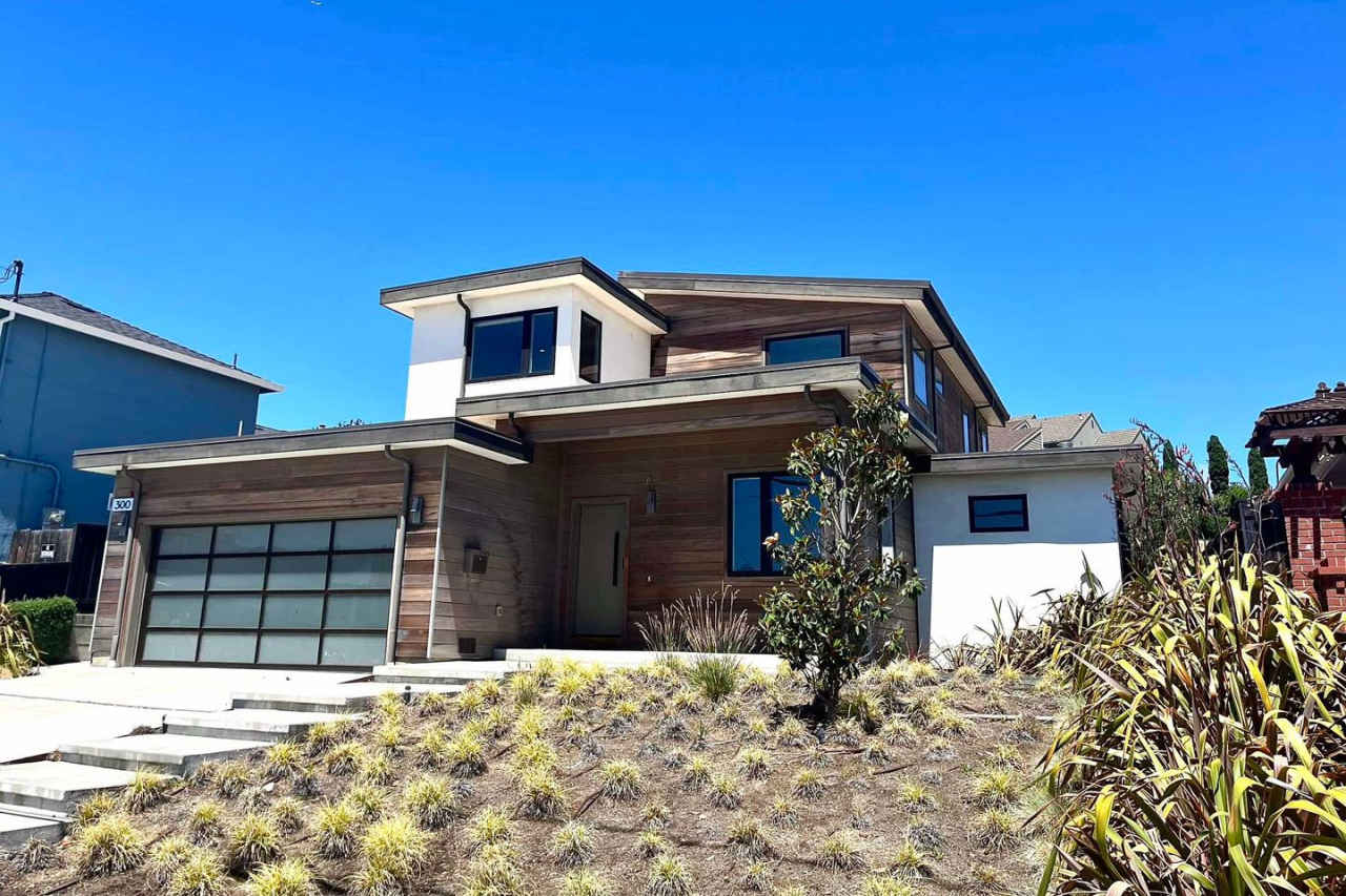 Luxurious 4B/5B House with Modern Amenities in Millbrae, CA