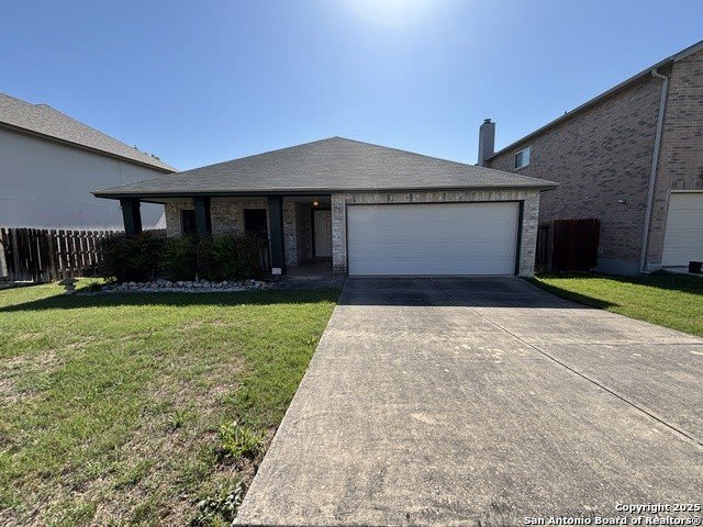 8214 Chestnut Manor