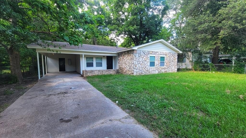 1970 W Sherman Street