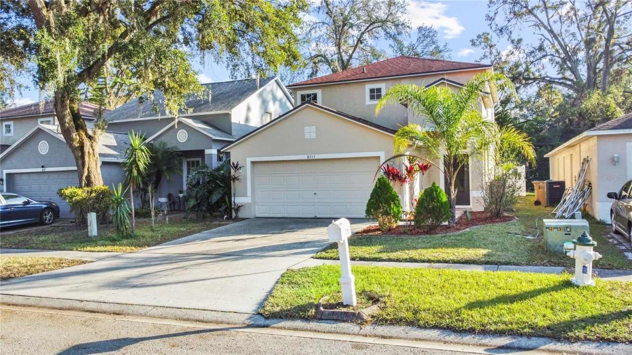 8715 MORRISON OAKS COURT