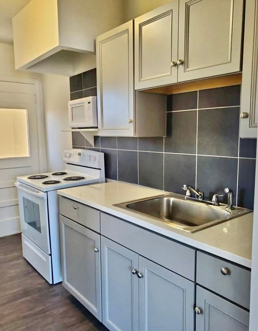 Remodeled 1-Bedroom Apartment in Greeley Available in August!