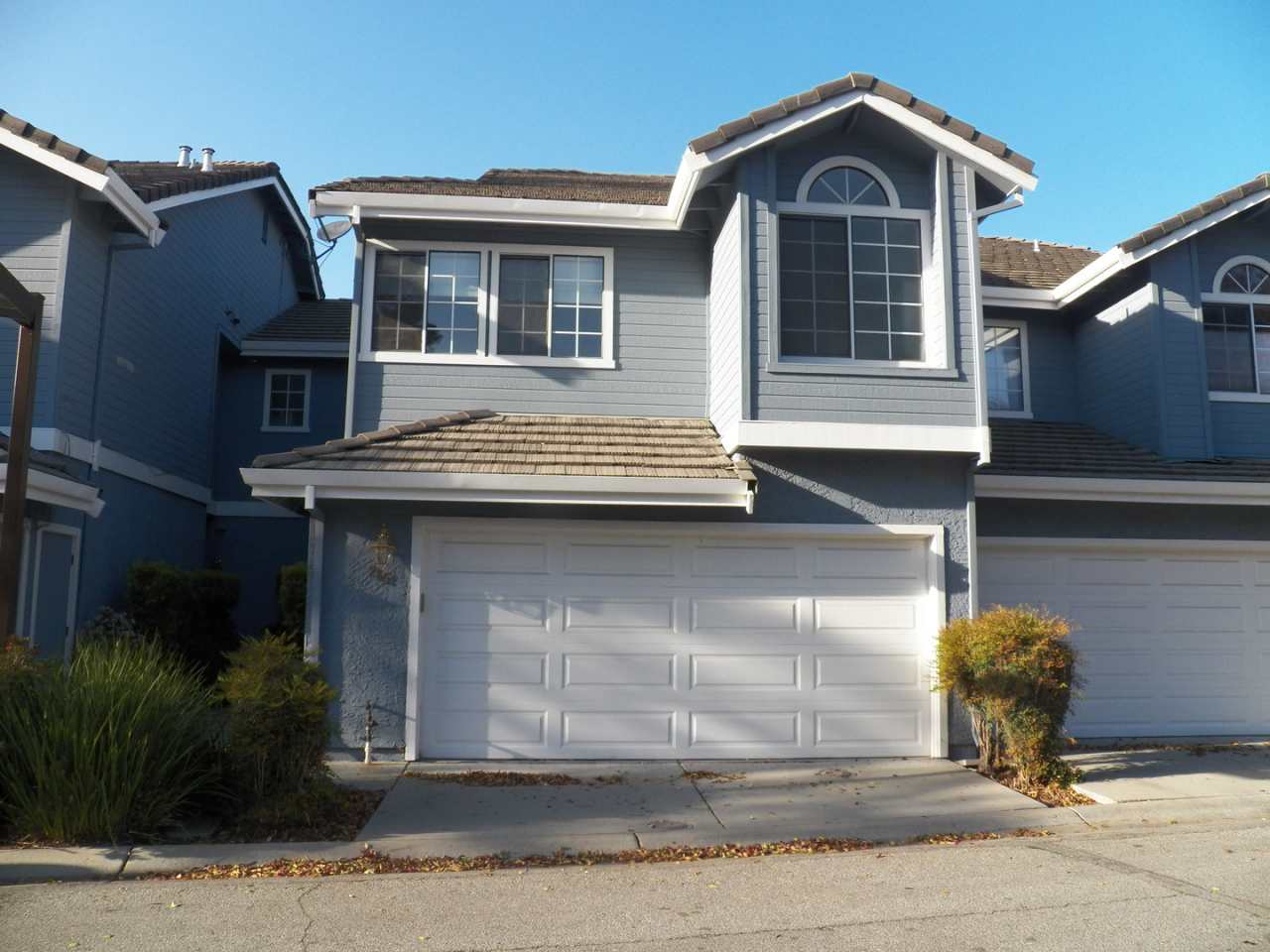 Spacious North San Jose Townhouse - Available Now!