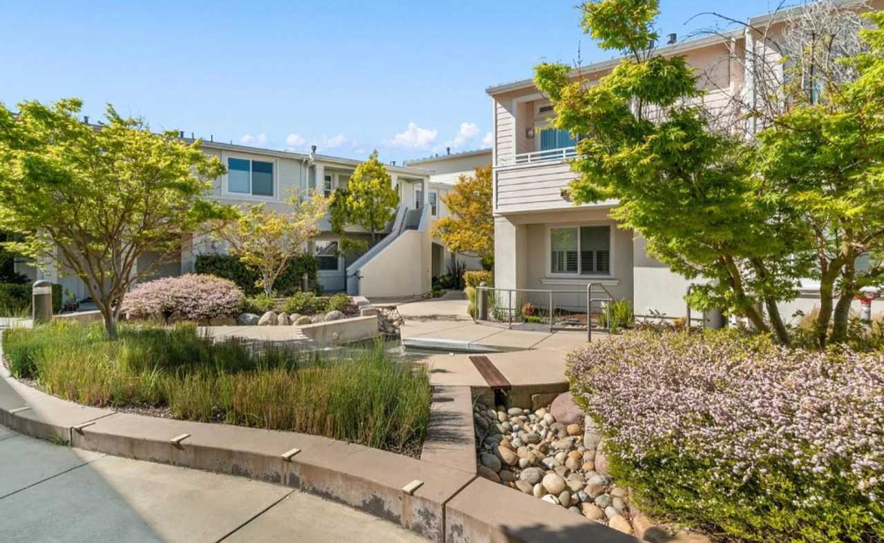 Coastal Living at Pleasure Point - Stunning 2 Bedroom Ocean View Condo