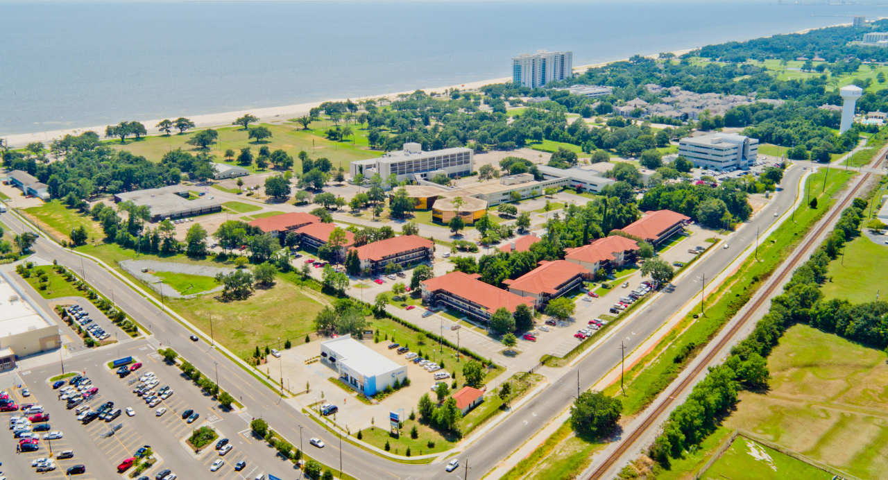 Royal Gulf Apartments