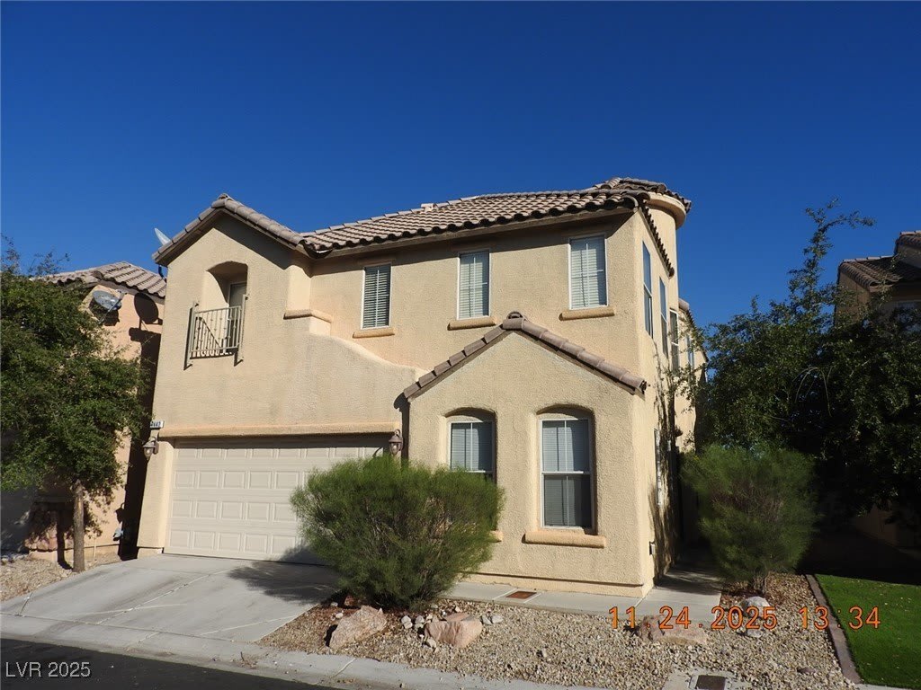 7442 Granada Willows Street