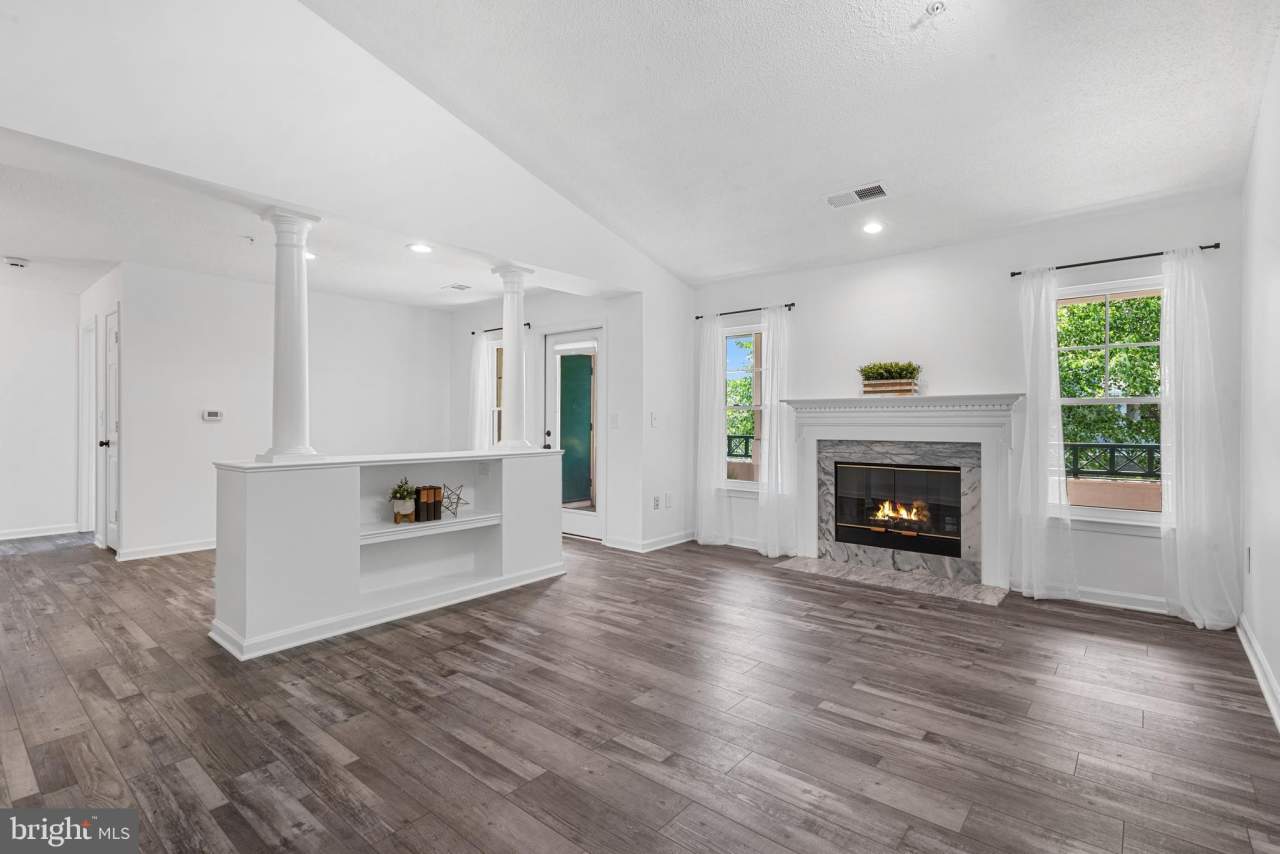 12004 TALIESIN Place unit: 32