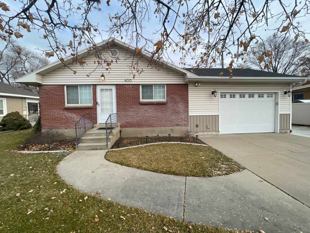 Lovely 3 Bed/2.5 Bath House in NSL!