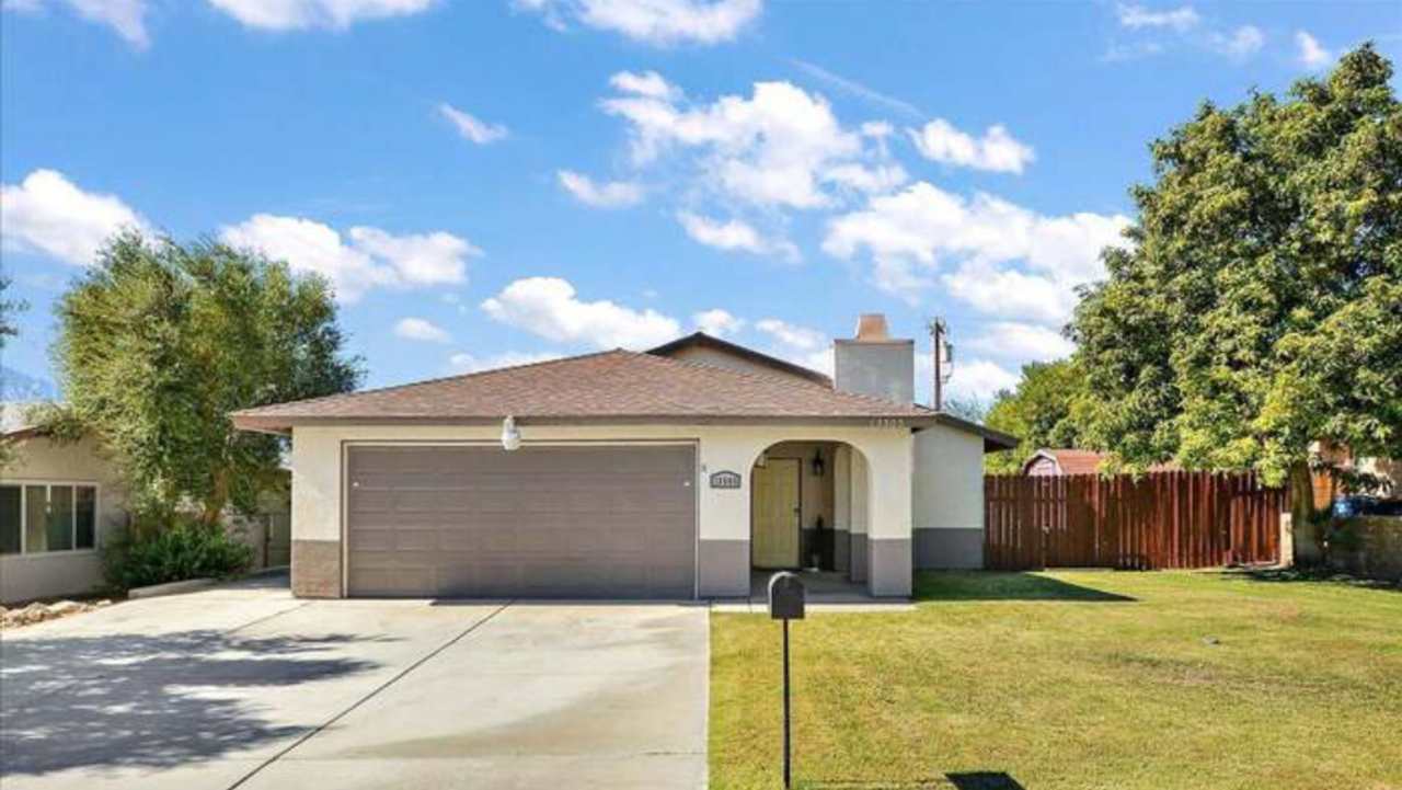 AVAILABLE NOW! STUNNING 3 Bed 2 Bath Home in Desert Hot Springs!