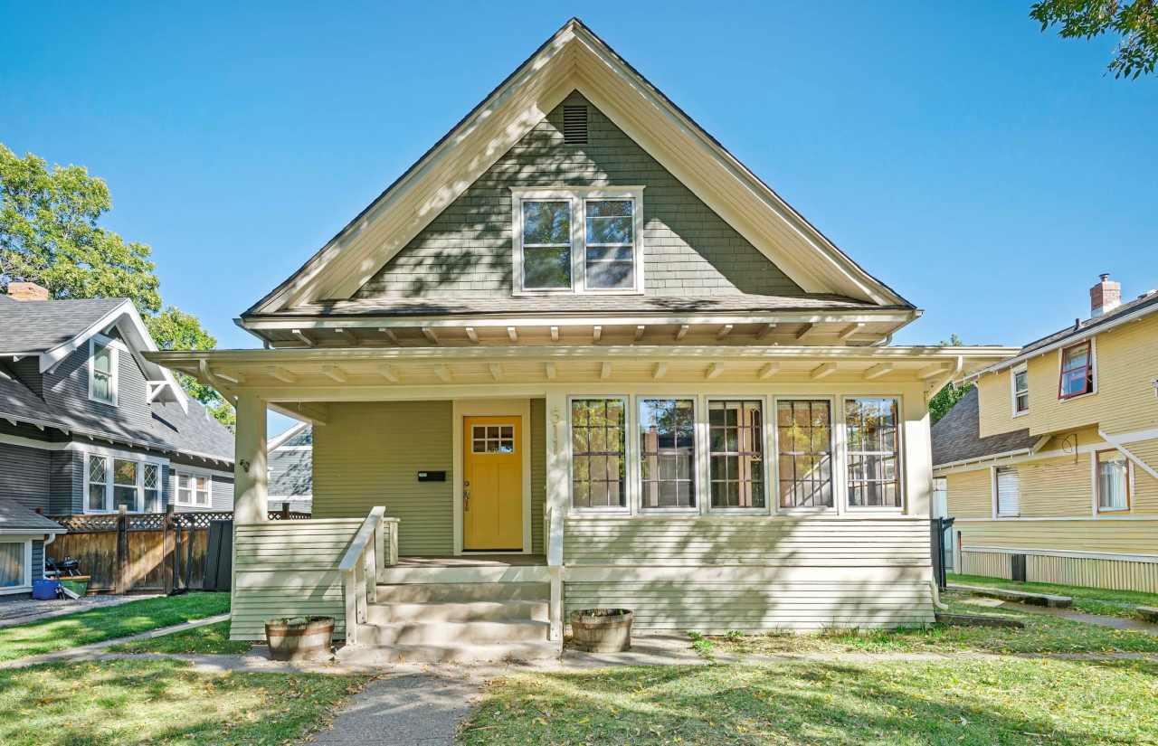 511 West Babcock Street